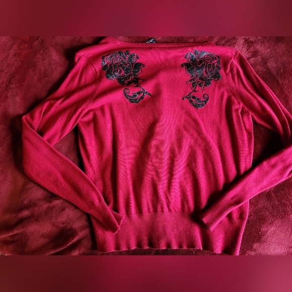 Beautiful cardigan - Picture 2 of 2